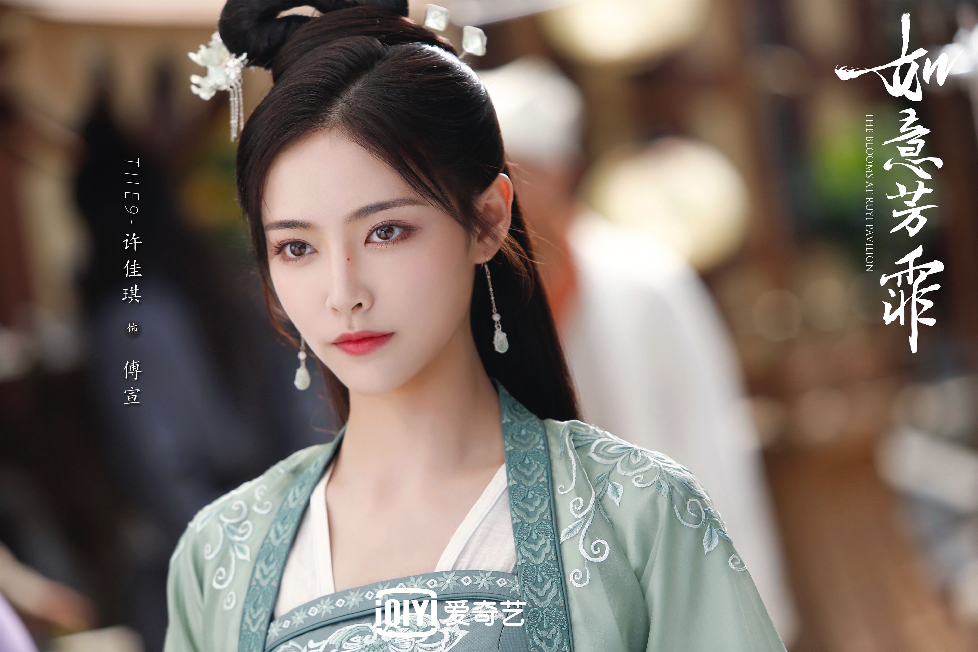 跨越时空的两次反击，当莱万在世界杯赛场上击败了阿森纳