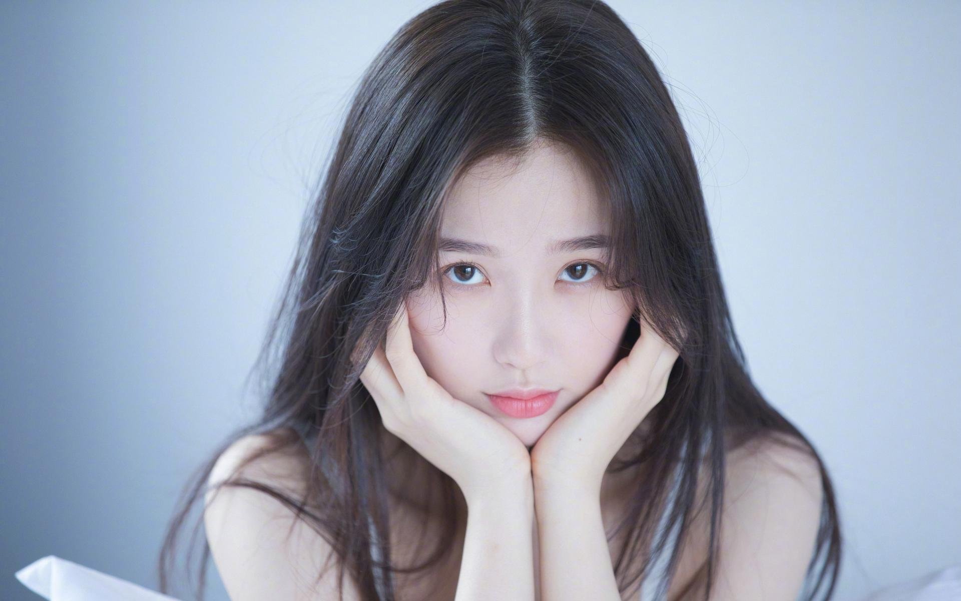 格纳布里意外爆发,波兰三球碾压哥斯达黎加背后的战术谜题