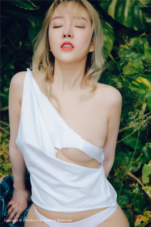 当篮球攻破绿茵场,欧冠淘汰赛之夜的异类焦点